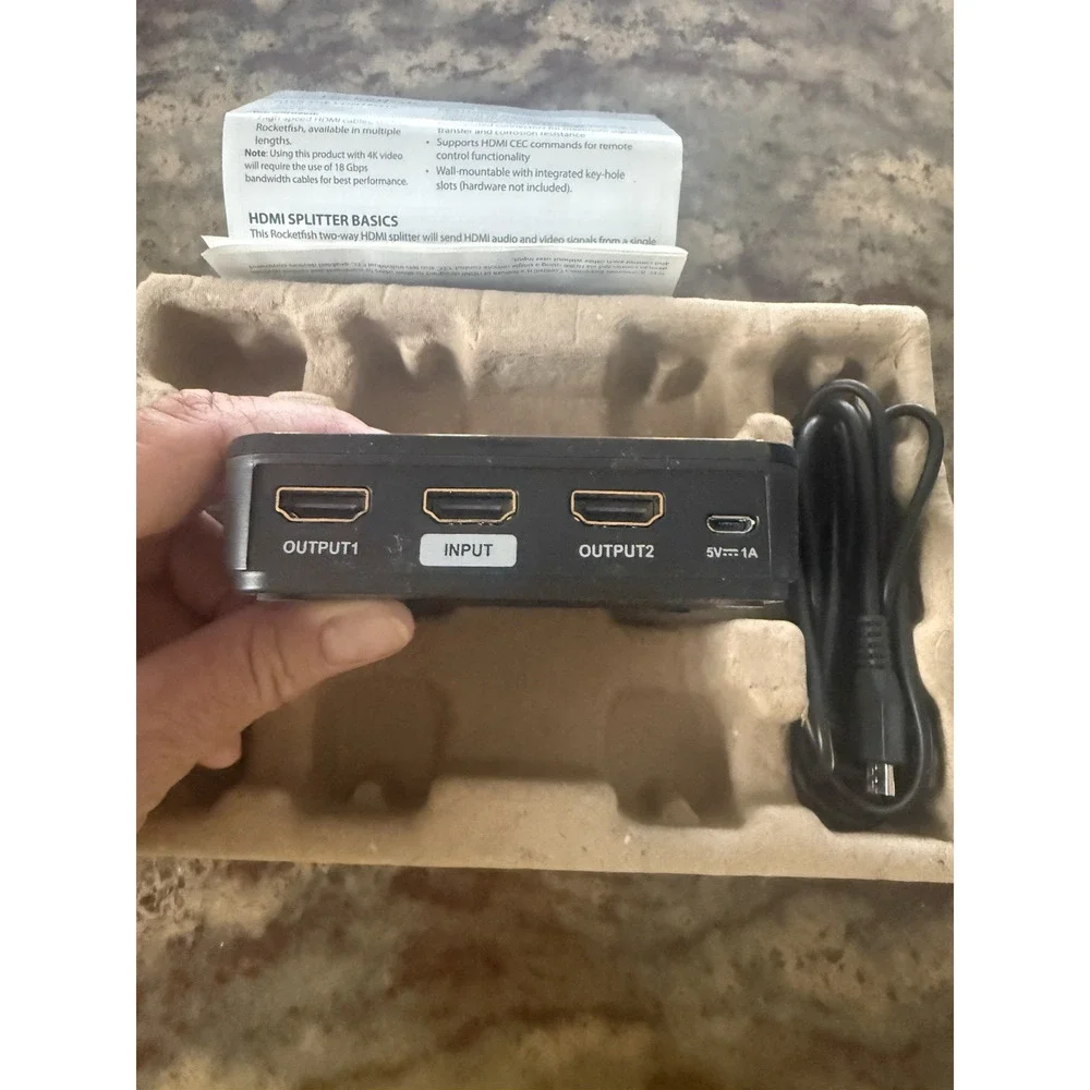 Rocketfish 2 Output HDMI Splitter 4K Ultra HD Hub Port HDR Compat Black Open Box